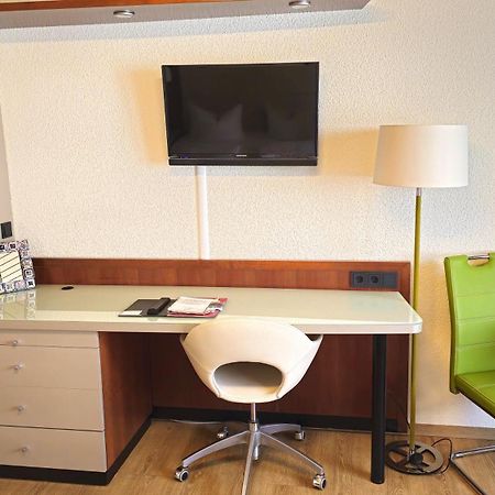 Hotel Avenue Altenfurt نورنبيرغ المظهر الخارجي الصورة