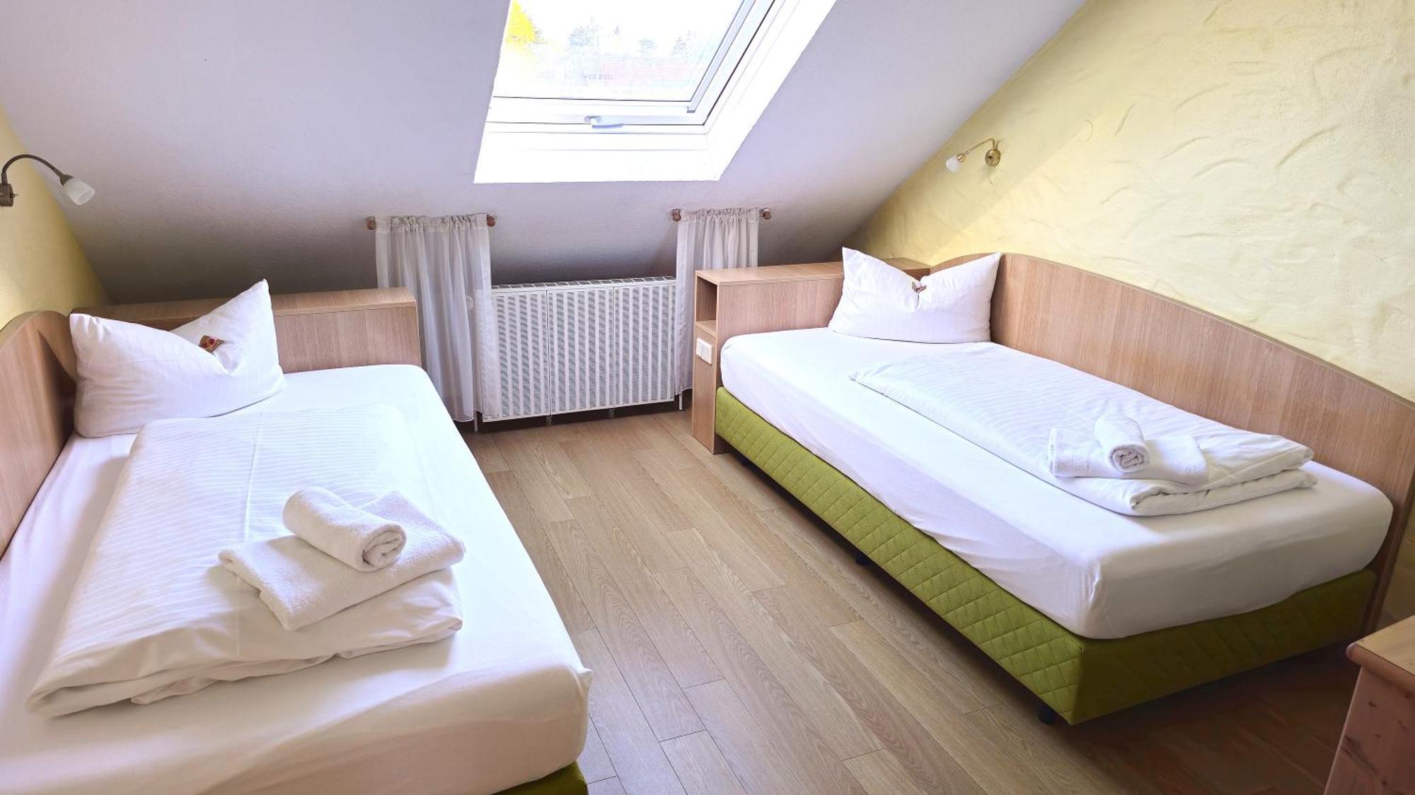 Hotel Avenue Altenfurt نورنبيرغ المظهر الخارجي الصورة