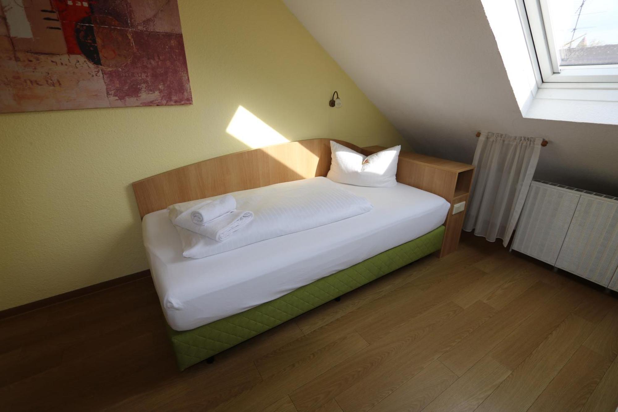 Hotel Avenue Altenfurt نورنبيرغ المظهر الخارجي الصورة