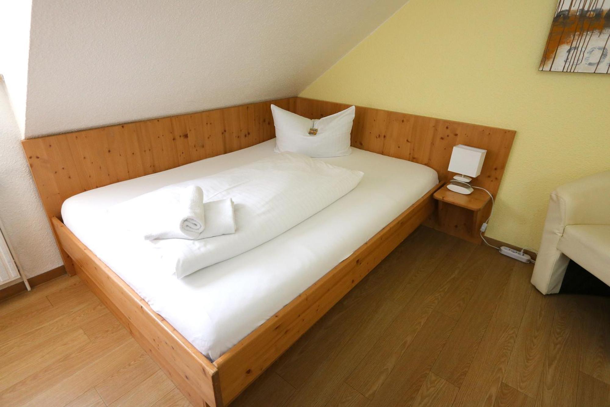 Hotel Avenue Altenfurt نورنبيرغ المظهر الخارجي الصورة